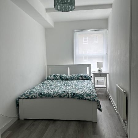High Barnet Studio Flat Екстер'єр фото