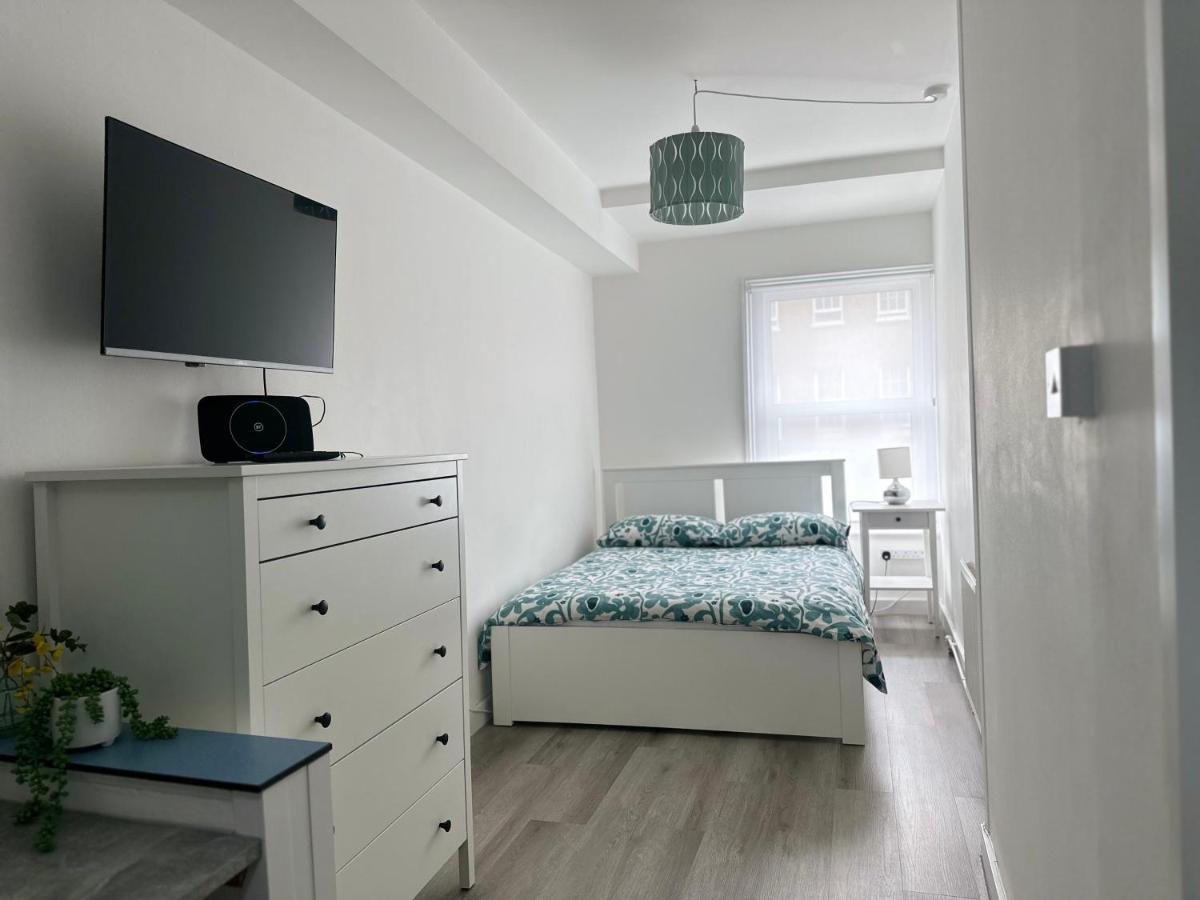 High Barnet Studio Flat Екстер'єр фото